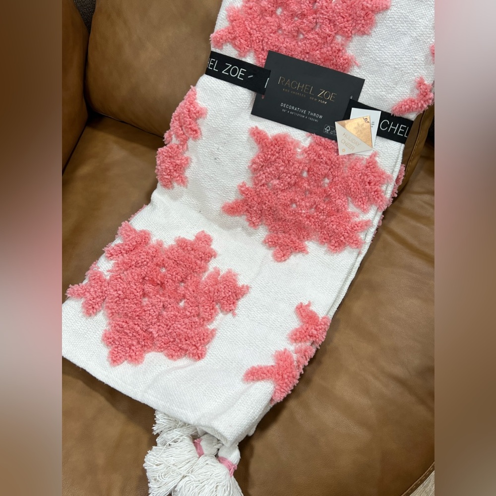 rachel zoe snowflake pink blanket